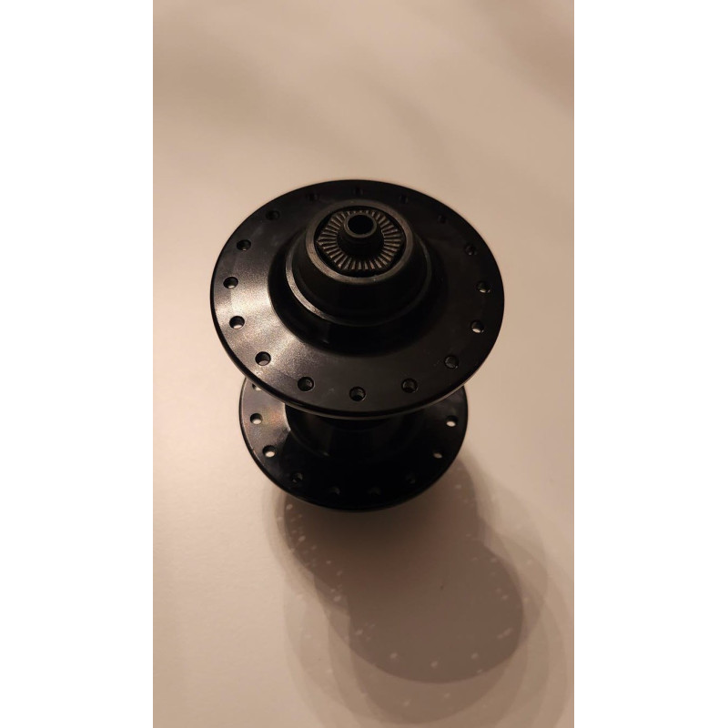 Urban Arrow hub for 20 inch front wheel with quick release