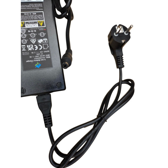 Vogue Journey / Journey Plus / Journey Strong / Caddy – Acculader 42V 2A