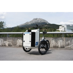 Vélo cargo électrique compact ETNNIC – blanc (pour 1 enfant ou petit chien)